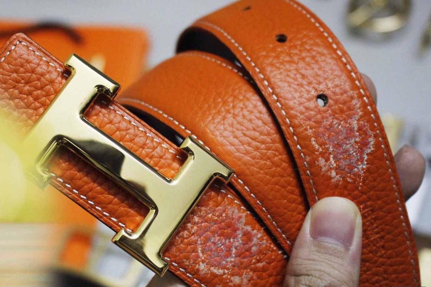 Bí Quyết “3 Không” Chống Mốc Thắt Lưng Nam Da: Công Thức Từ Thợ Lão Làng